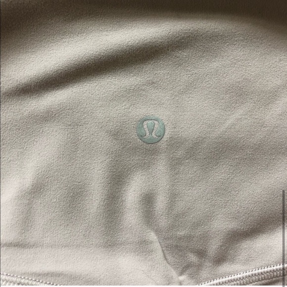 Lululemon Align 28” legging in Smokey blush - Picture 4 of 6